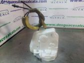 Cerradura de puerta trasera