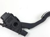Accelerator throttle pedal