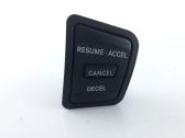 Steering wheel buttons/switches