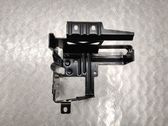 Battery bracket