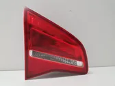 Tailgate rear/tail lights