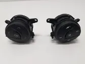 Steering wheel buttons/switches