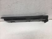 Front sill (body part)