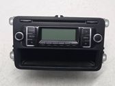 Radio / CD-Player / DVD-Player / Navigation