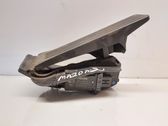 Accelerator throttle pedal