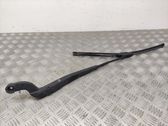 Windshield/front glass wiper blade