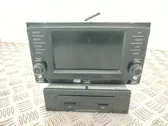 Radio/CD/DVD/GPS-pääyksikkö