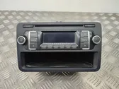 Radio/CD/DVD/GPS-pääyksikkö