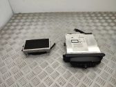 Radio/CD/DVD/GPS head unit