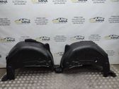 Rear arch fender liner splash guards