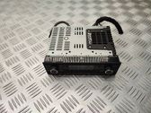 Radio/CD/DVD/GPS-pääyksikkö