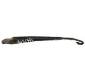 Rear wiper blade arm