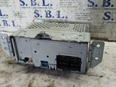 Radio / CD-Player / DVD-Player / Navigation