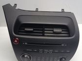 Radio/CD/DVD/GPS head unit