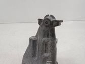 Engine mounting bracket