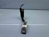 Accelerator throttle pedal