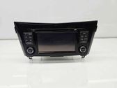 Radio / CD-Player / DVD-Player / Navigation