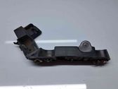 Rear bumper mounting bracket