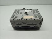 Radio / CD-Player / DVD-Player / Navigation
