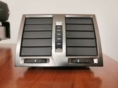 Rear air vent grill