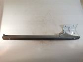 Front door windshield rail