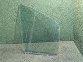 Mažasis "A" priekinių durų stiklas (keturdurio)