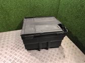 Battery box tray