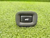 Tailgate/boot open switch button