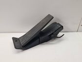Accelerator throttle pedal
