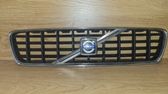 Front bumper upper radiator grill