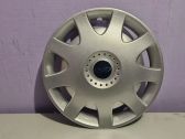 R15 wheel hub/cap/trim