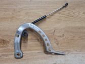 Tailgate/trunk/boot hinge