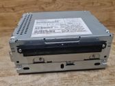 Radio / CD-Player / DVD-Player / Navigation
