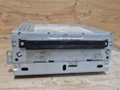 Radio / CD-Player / DVD-Player / Navigation
