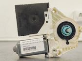 Motor del regulador de la ventanilla de la puerta delantera
