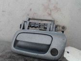 Manecilla externa puerta delantera