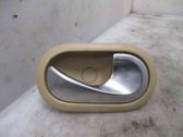 Manecilla interna puerta delantera