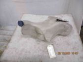 Windshield washer fluid reservoir/tank