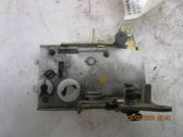 Cerradura de puerta delantera