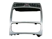 Radio/GPS head unit trim