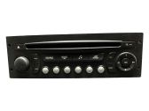 Radio / CD-Player / DVD-Player / Navigation
