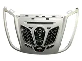 Radio/CD/DVD/GPS head unit