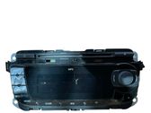 Radio / CD-Player / DVD-Player / Navigation