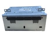 Radio / CD-Player / DVD-Player / Navigation