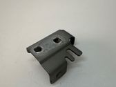 Fender mounting bracket