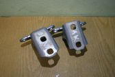 Rear door hinge set