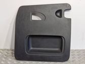 Moldura del tarjetero de la puerta trasera