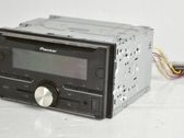 Radio / CD-Player / DVD-Player / Navigation