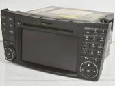 Radio / CD-Player / DVD-Player / Navigation