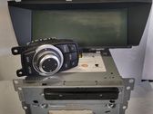 Radio / CD-Player / DVD-Player / Navigation